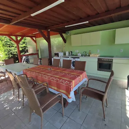 In 45317 Balatonföldvár