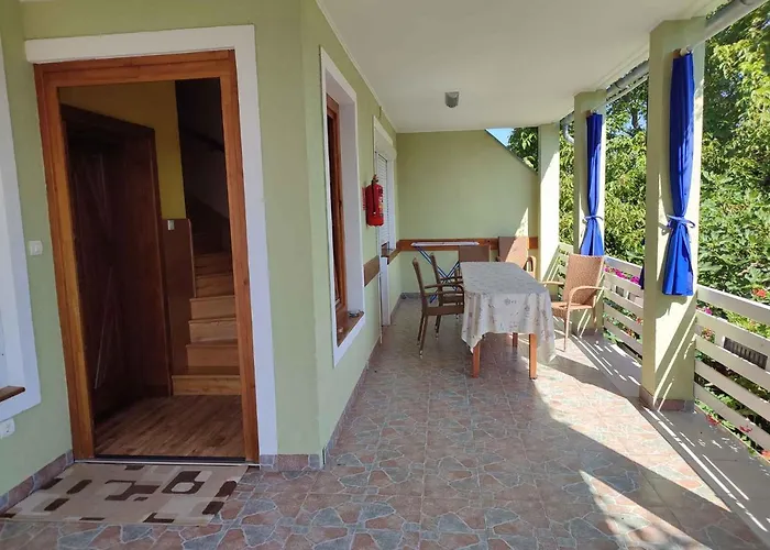 In 45317 Balatonföldvár